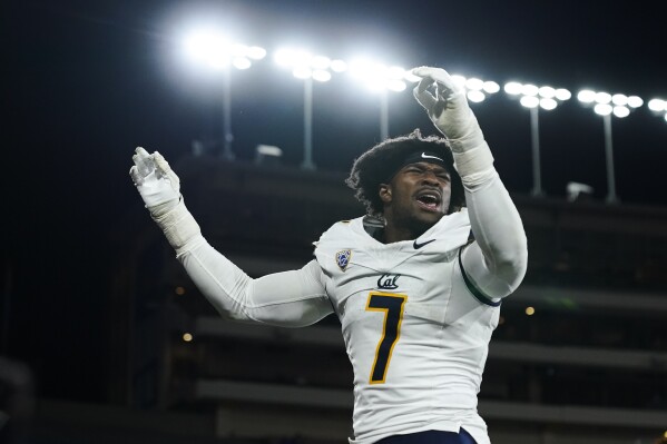 A look at the final drive for Pac 12 football through the eyes of